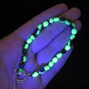 Uranium glass bracelet